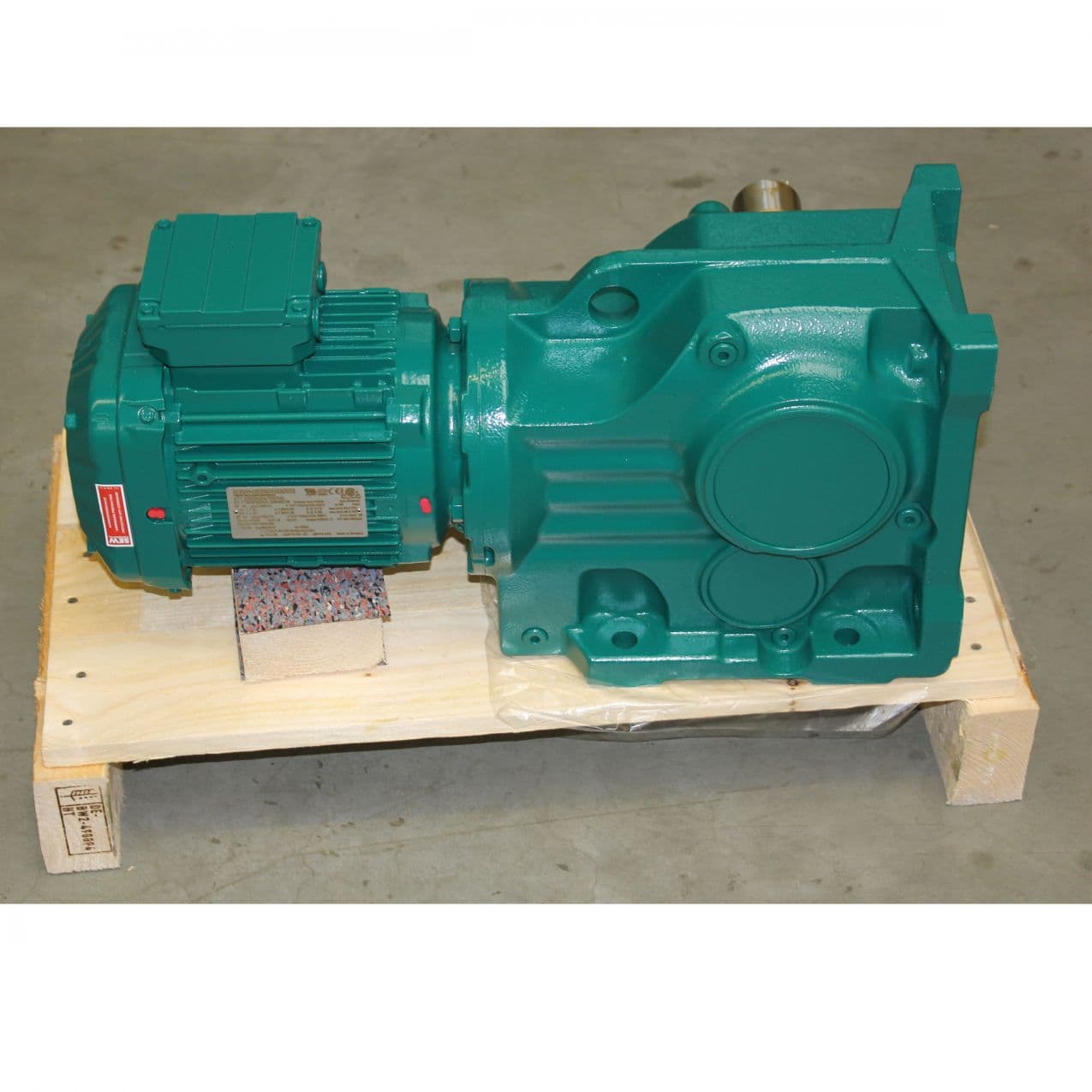 7401-2206-090 Приводной мотор в компл. 1,1kW 3Ph 127/220V-AC 11RPM IE3